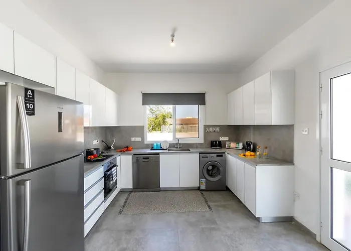 Villa Napa Bay View *